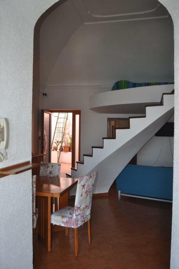 Casa Geltrude Al Porto Villa Procida Luaran gambar