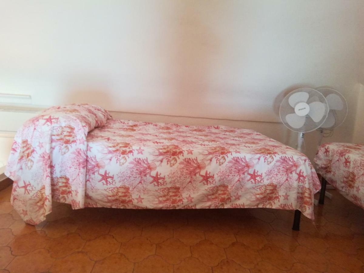 Casa Geltrude Al Porto Villa Procida Luaran gambar